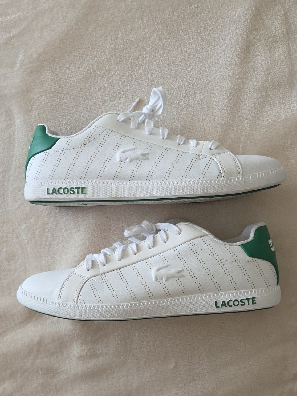Great Condition Men's Lacoste White Leather Sneakers, Size 10.5 - Picture 3 of 8